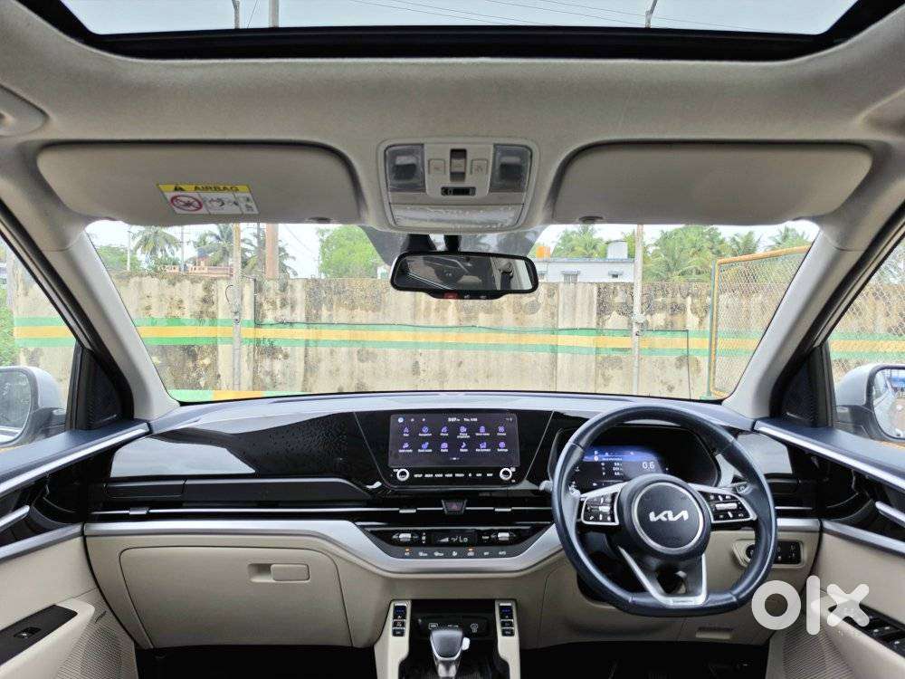 Kia Carens Luxury Plus Turbo Dct 8 Seater, 2024, Petrol