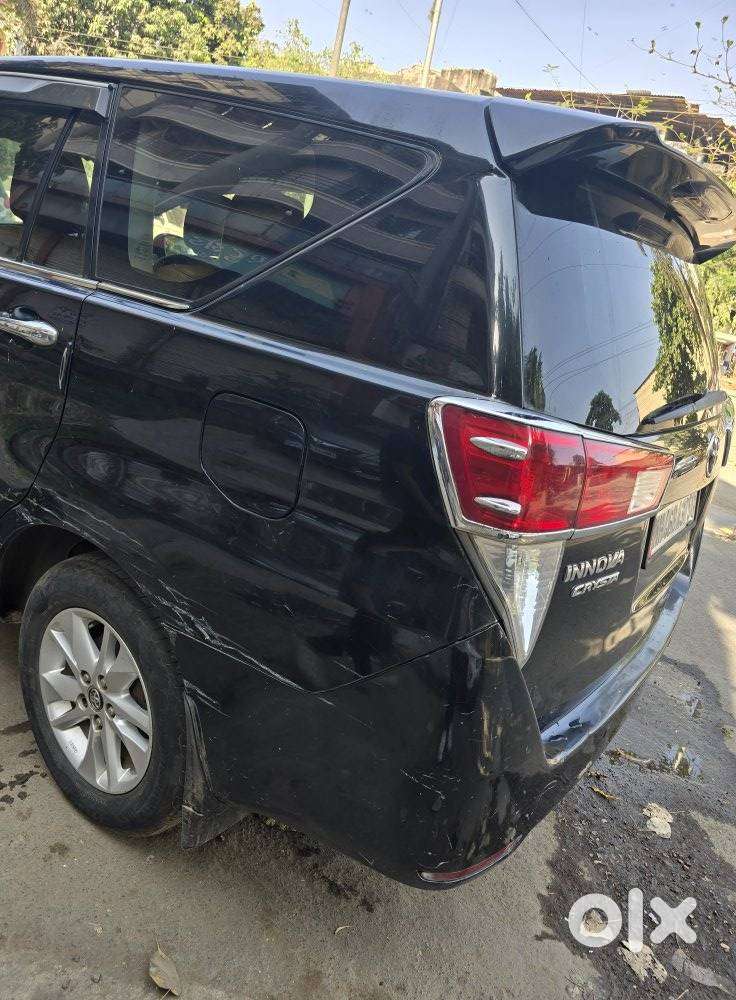 Toyota Innova Crysta G 8 Str, 2017, Diesel