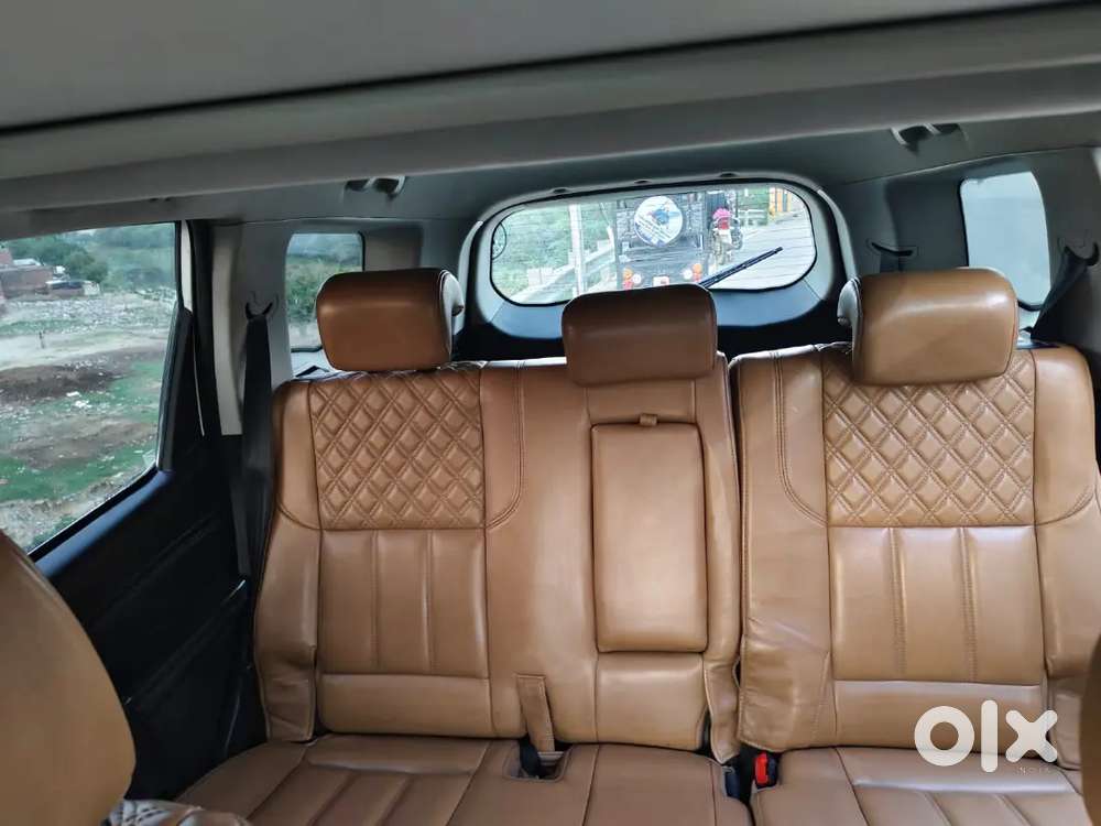 Mahindra Xuv500 2.2 2019 V.i.p No..
