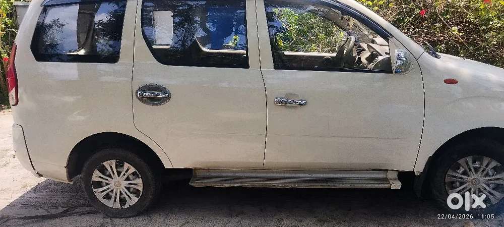 മഹേന്ദ്രxylo 7 സീറ്റ്