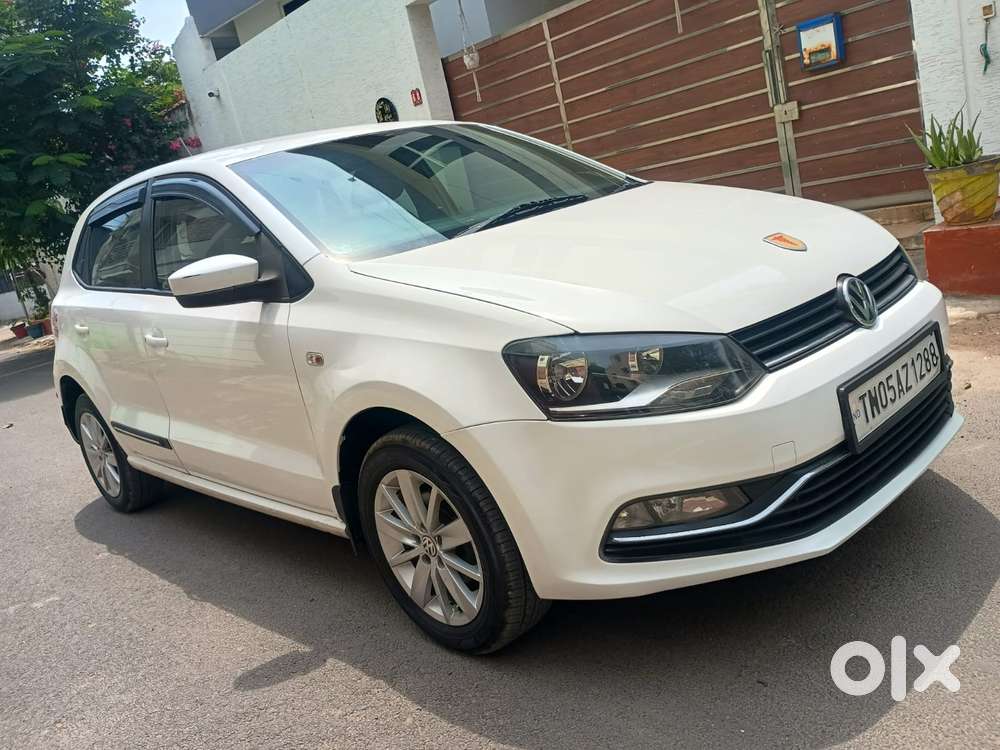 Volkswagen Polo Highline 1.6l Petrol, 2015, Petrol