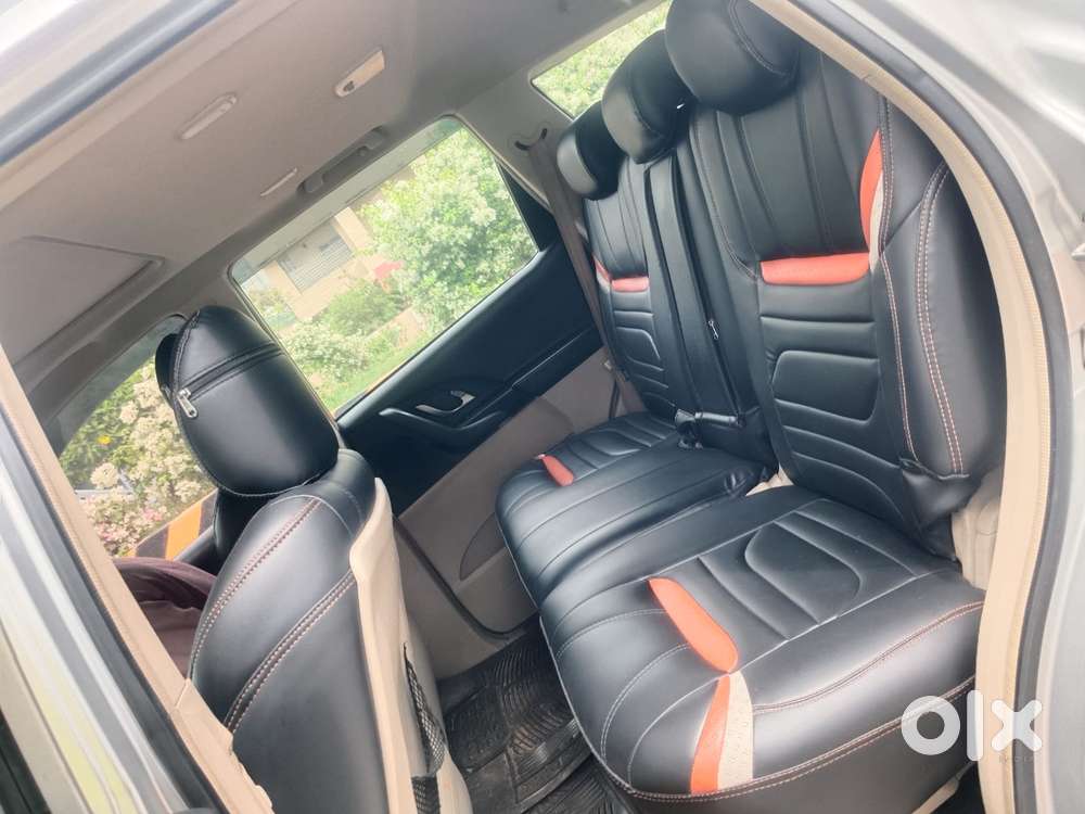 Mahindra Xuv500 2.2 W10, 2015, Diesel