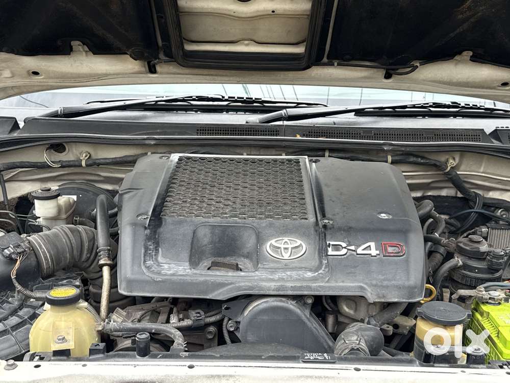 Toyota Fortuner 3.0 4x4 Manual, 2011, Diesel