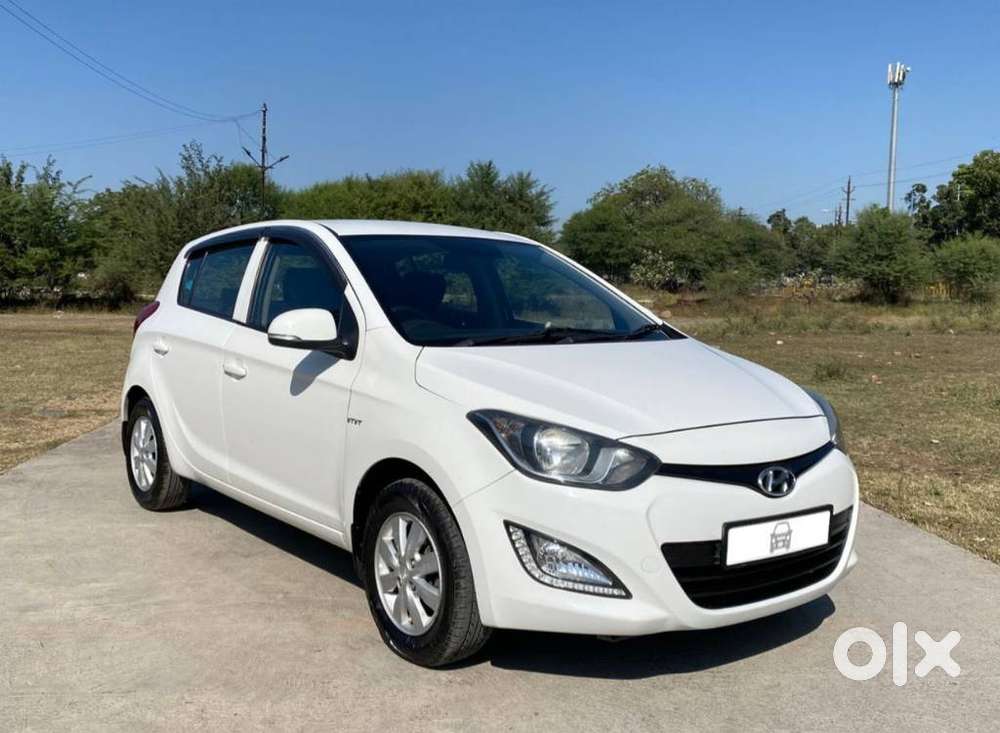 Hyundai I20 Sportz 1.2 Vtvt, 2013, Petrol