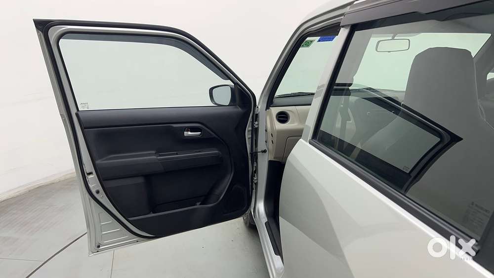 Maruti Suzuki Wagon R Vxi 1.0, 2023, Petrol