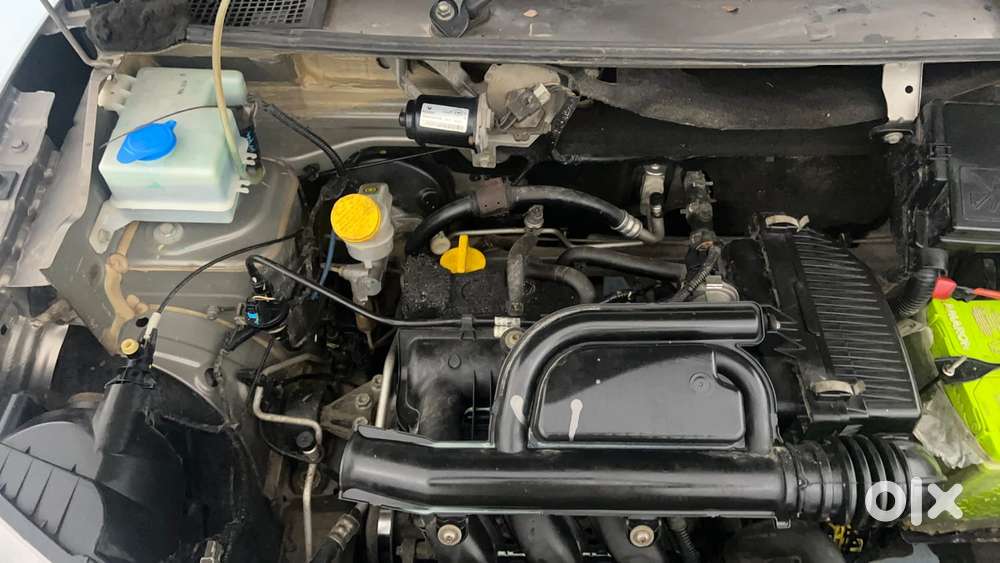 Renault Kwid 2019-ongoing 1.0 Rxt Amt (o), 2018, Petrol