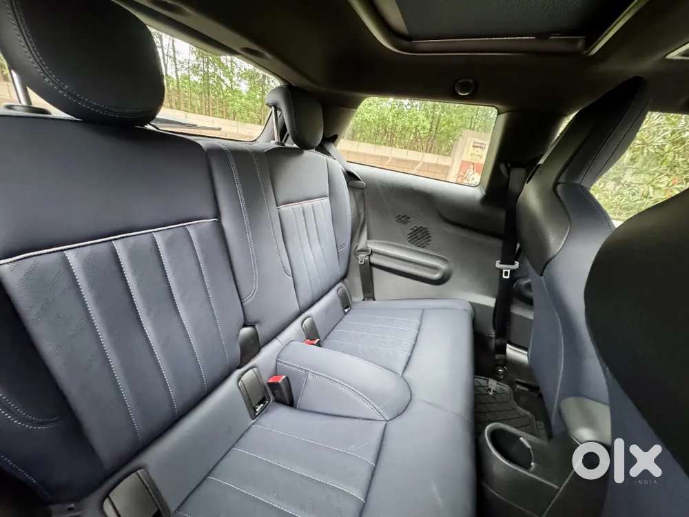 Mini Cooper S Favoured Pack 2025