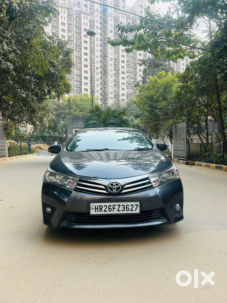 Toyota Corolla Altis 2013-2017 G At, 2015, Petrol