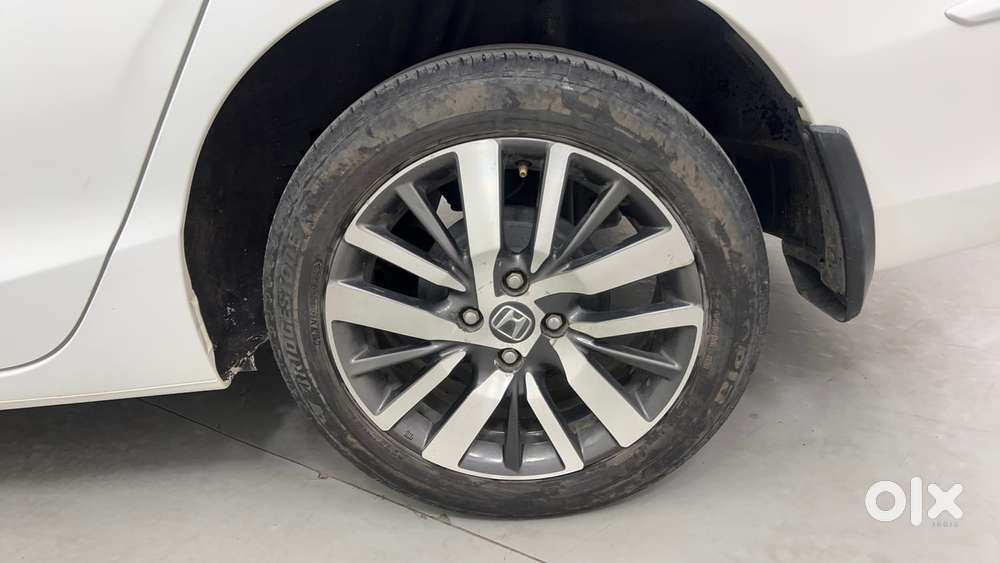 Honda City Vx Petrol Mt, 2023, Petrol
