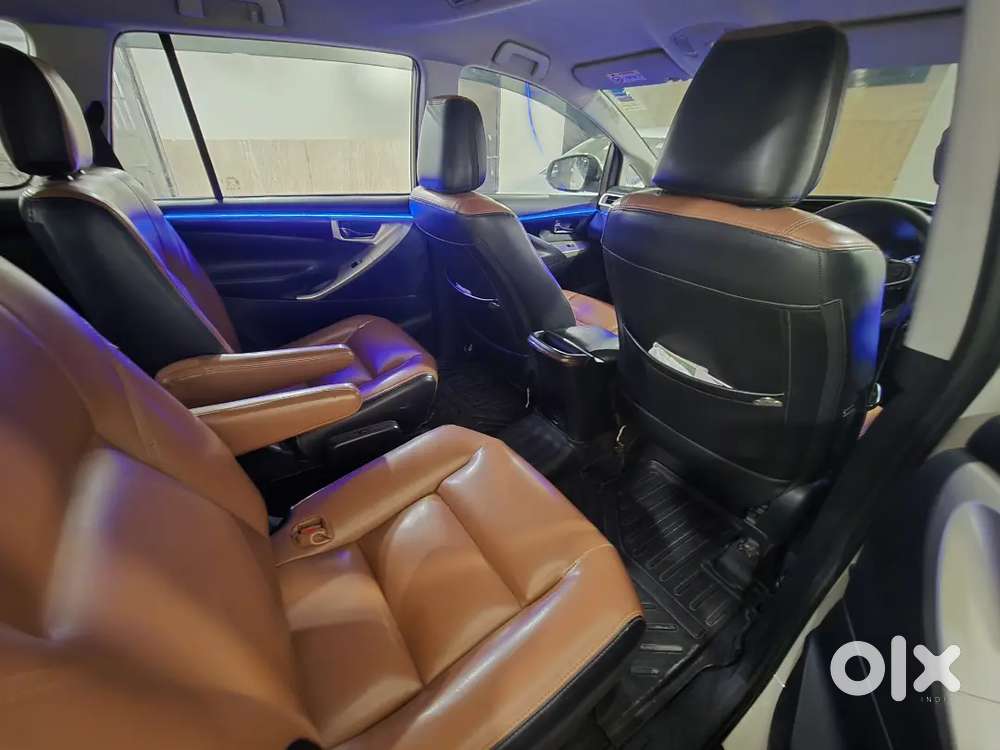 Toyota Innova Crysta 2018 First Owner Diesel 132000 Km Driven