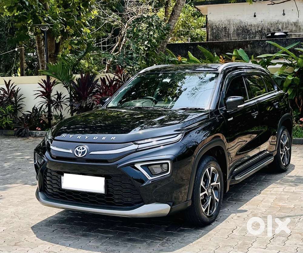 Toyota Urban Cruiser Hyryder 1.5 V Hybrid, 2024, Petrol