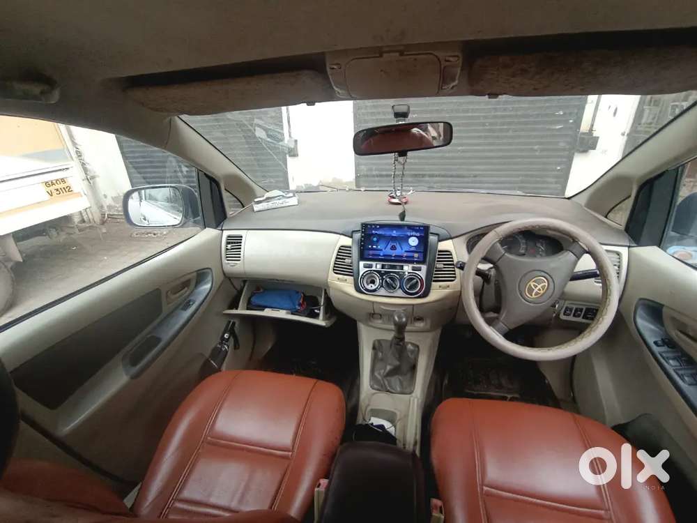 Toyota Innova 2010 Diesel 37600 Km Driven