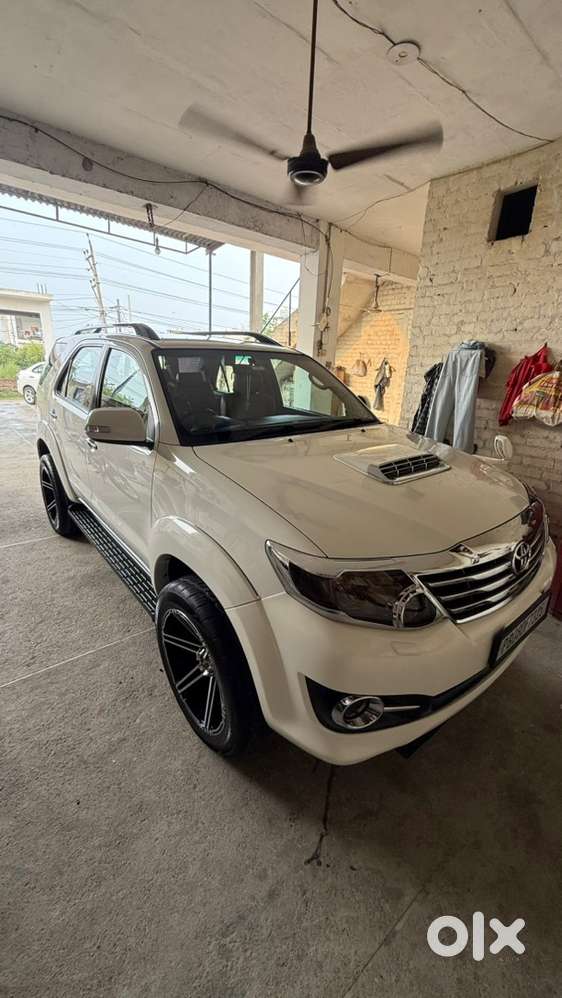 Toyota Fortuner Diesel 2016