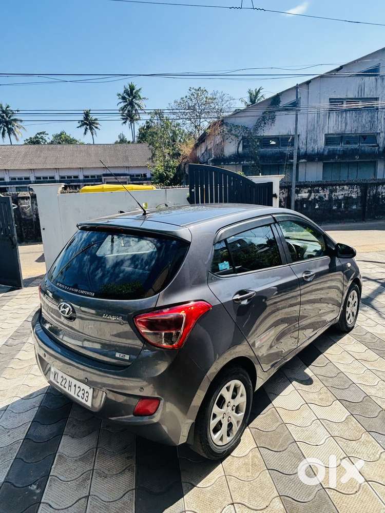 Hyundai Grand I10 Magna Blue Drive, 2015, Petrol