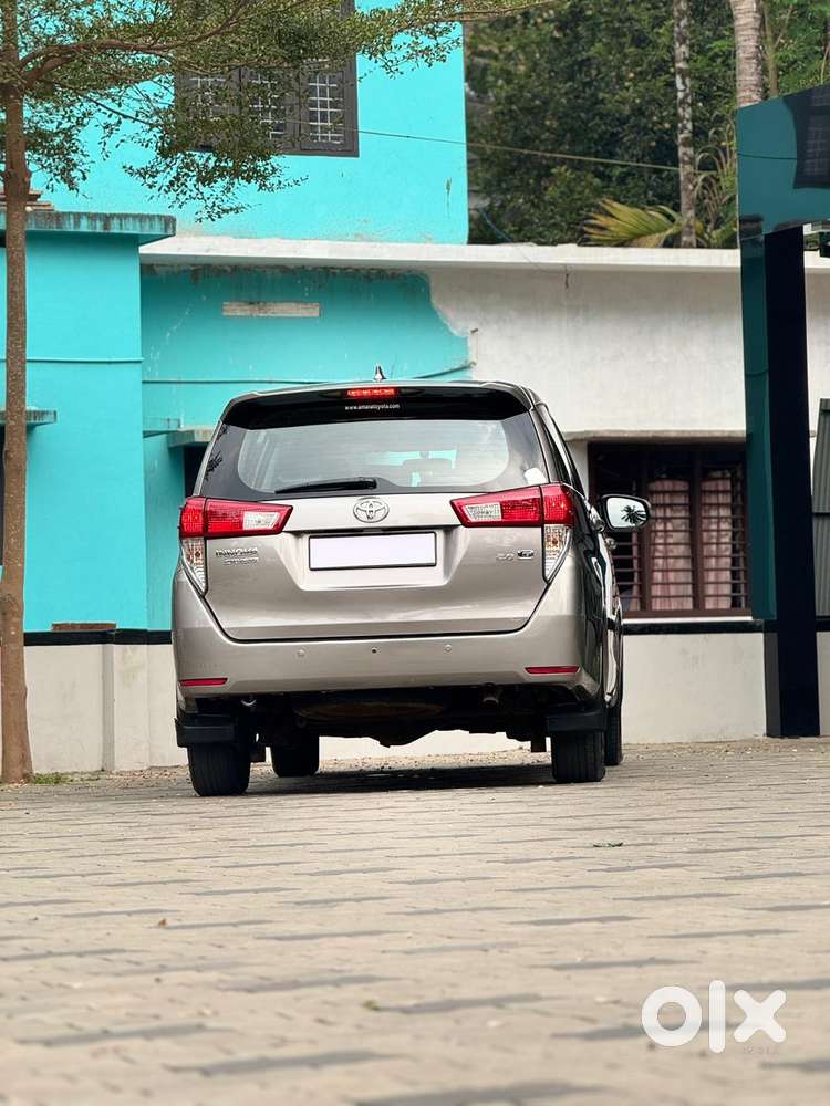 Toyota Innova Crysta 2.8 Gx At, 2016, Diesel