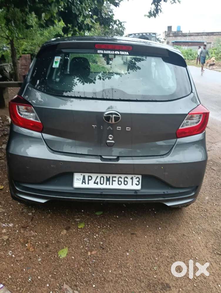 Tata Tiago 1.2 Revotron 2026 Daytona Grey (july Registration)
