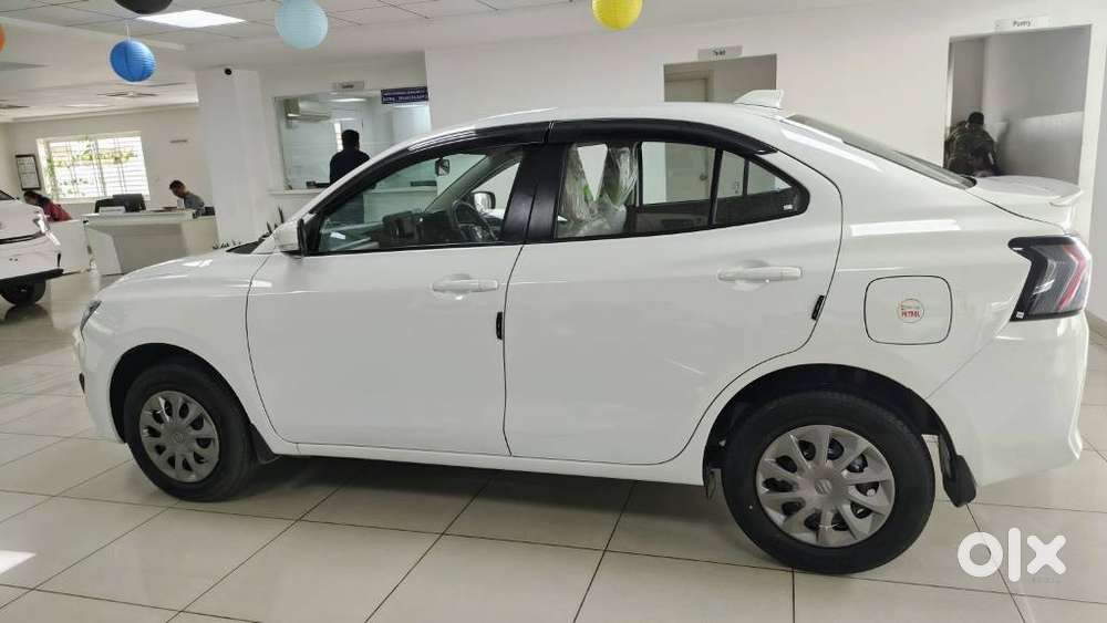 Maruti Suzuki Dzire 1.2 VXI, 2026, Petrol