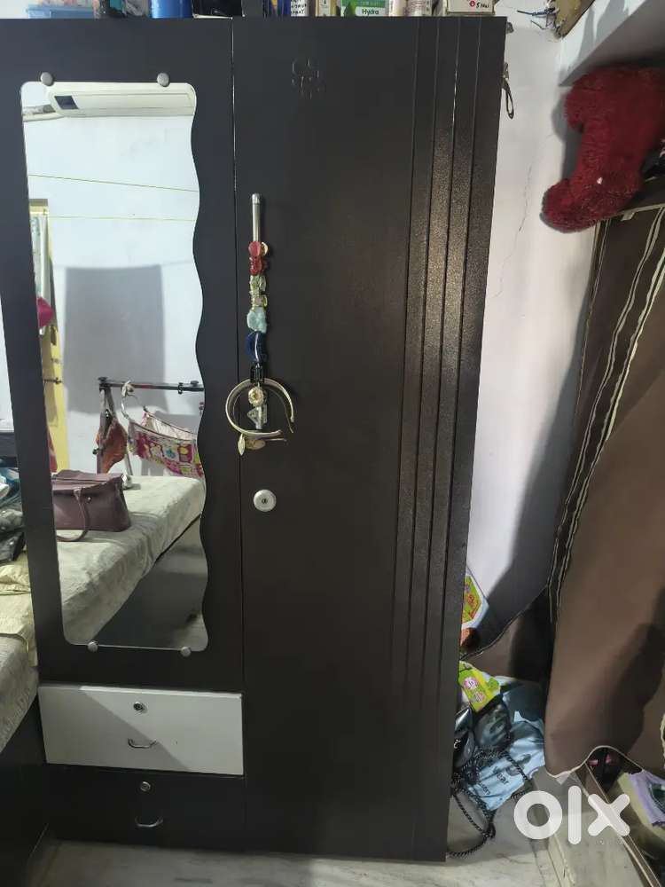 Well maintained Cupboard