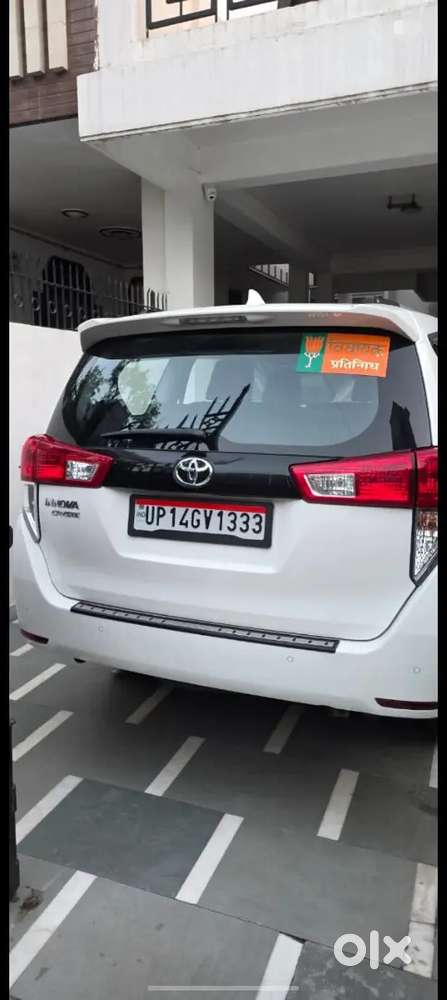 Toyota Innova Crysta 2025 Diesel 5500 Km Driven