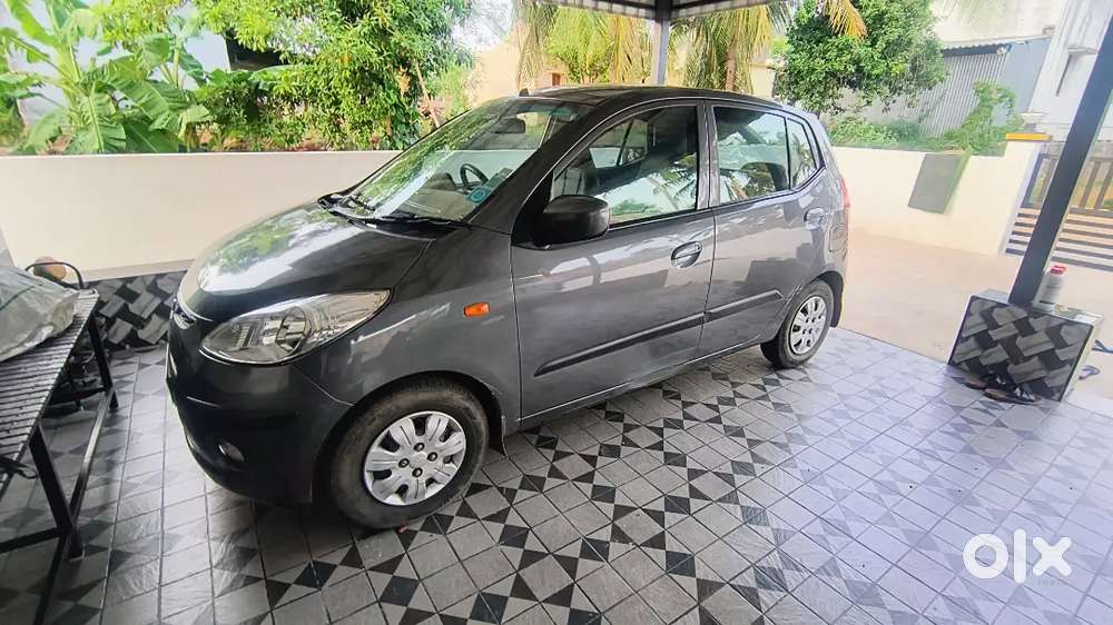 Hyundai I10 Sportz 2010 Model