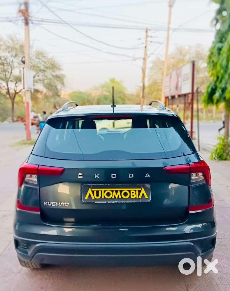 Skoda Kushaq 1.0 Tsi Active, 2022, Petrol