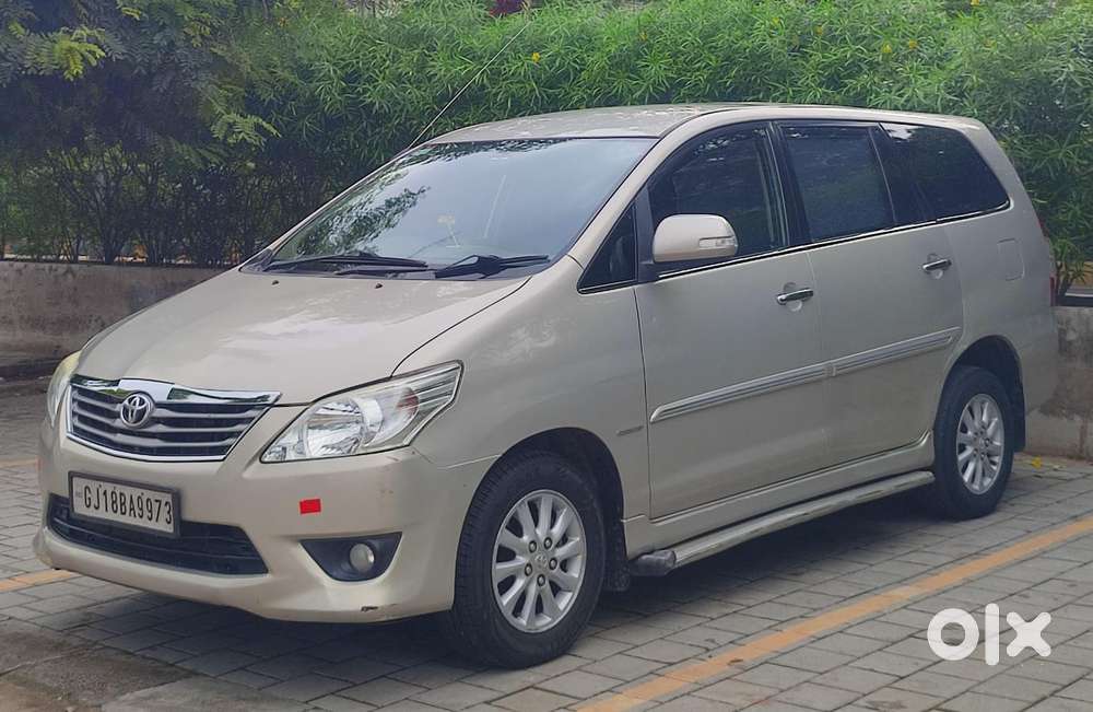 Toyota Innova 2.5 V 7 Str, 2012, Diesel