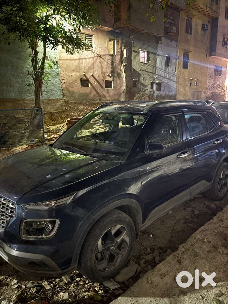 Hyundai Venue Petrol 2019