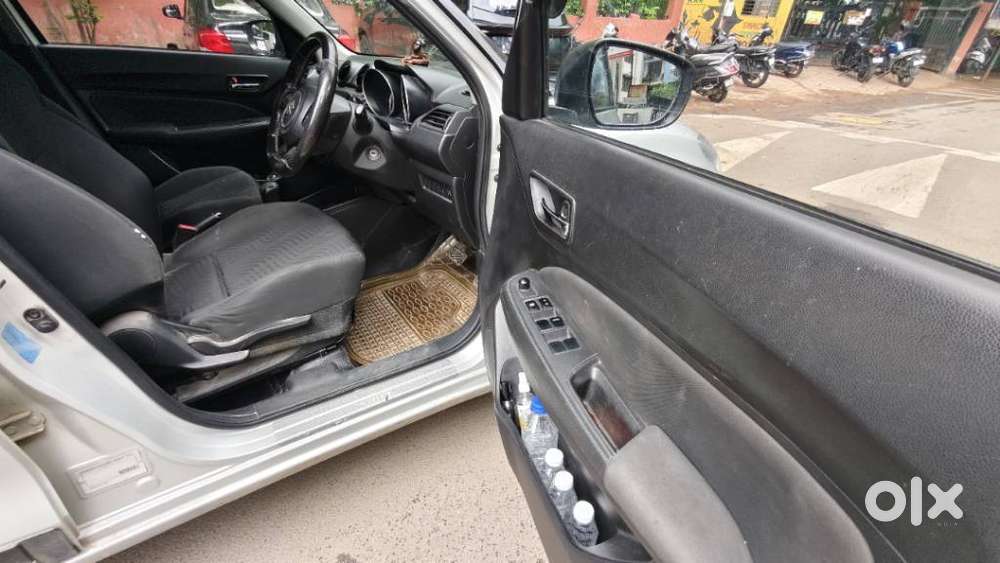 Maruti Suzuki Swift Amt Vdi, 2019, Petrol