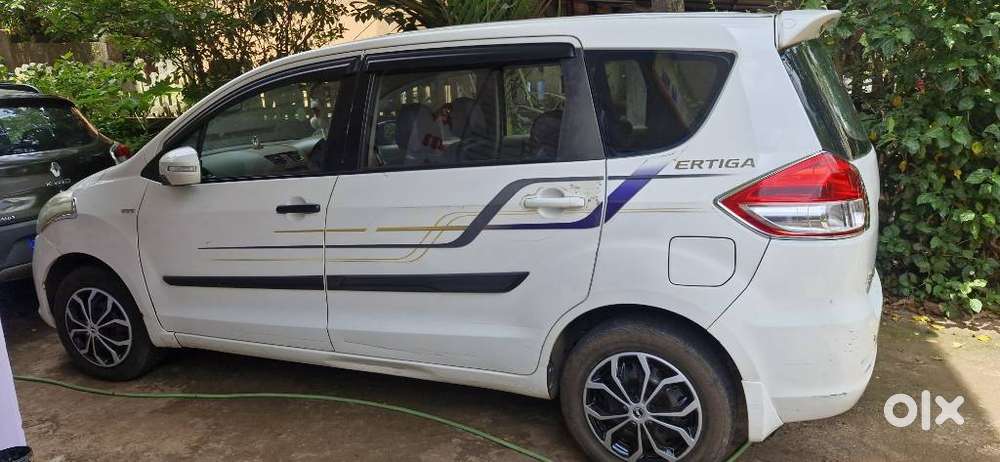 Maruti Suzuki Ertiga Vxi Limited Edition, 2016, Petrol