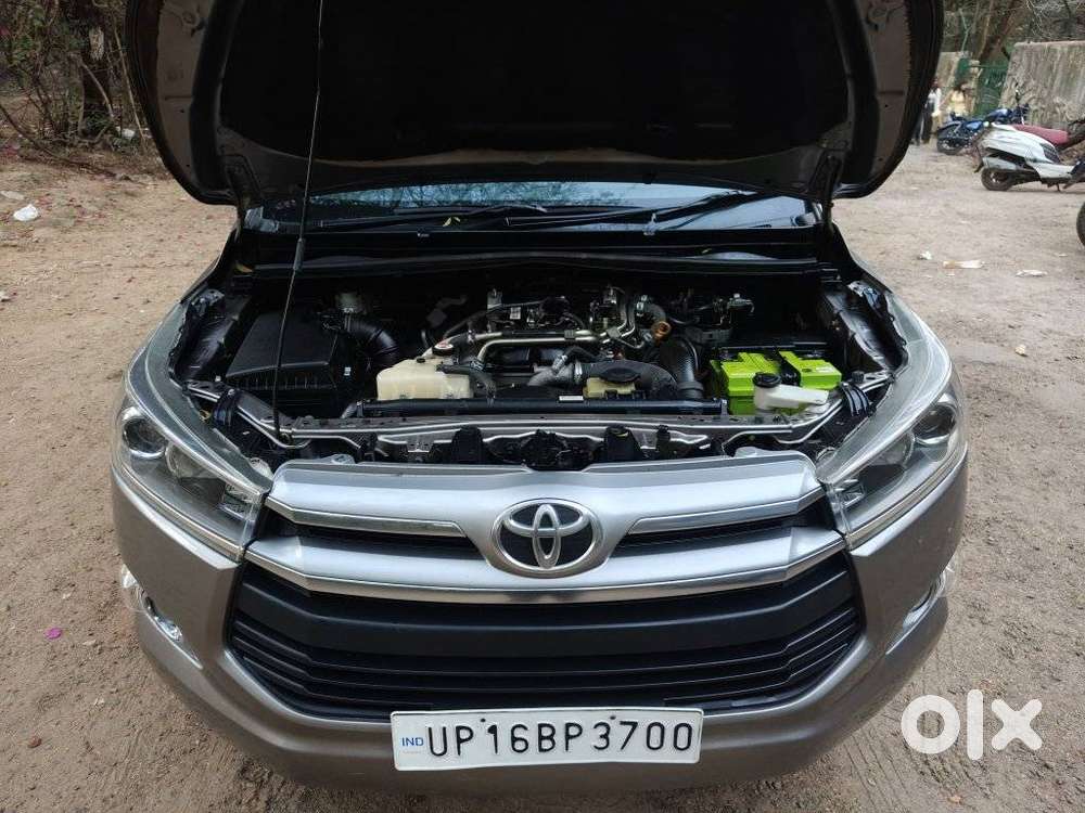 Toyota Innova Crysta