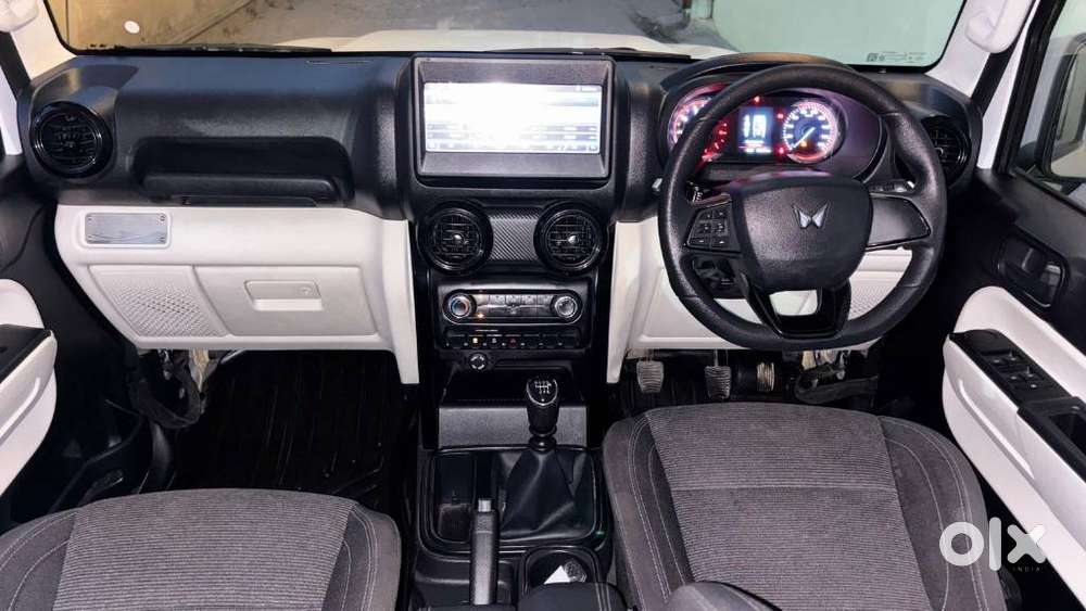 Mahindra Thar, 2021, Petrol