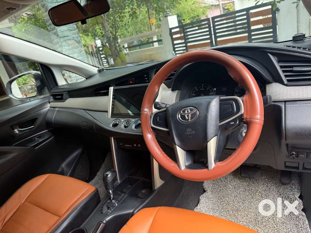 Nri Used 2.8 G Innova Crysta 2017 Model