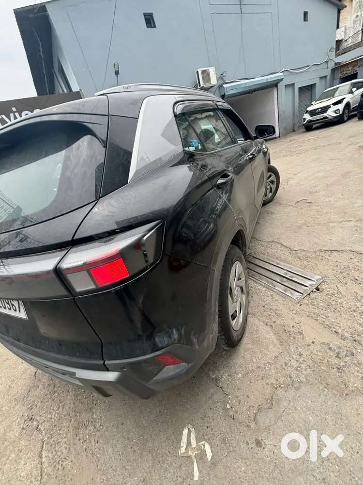 Well Maintained,excellent Condition ,clean Condition,genuine Car
