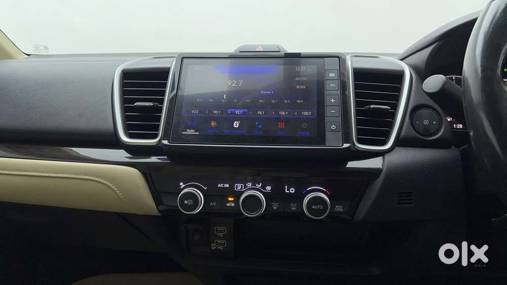Honda City 1.5 Zx Cvt I-vtec, 2022, Petrol