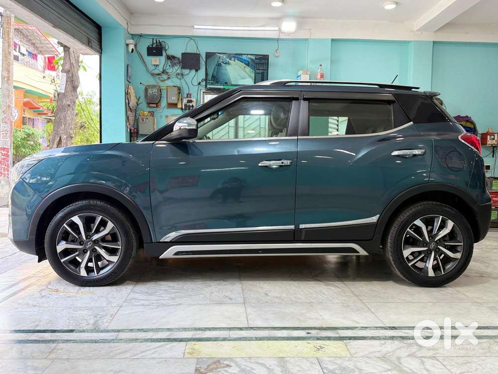 Mahindra Xuv300 W8 Option, 2019, Petrol