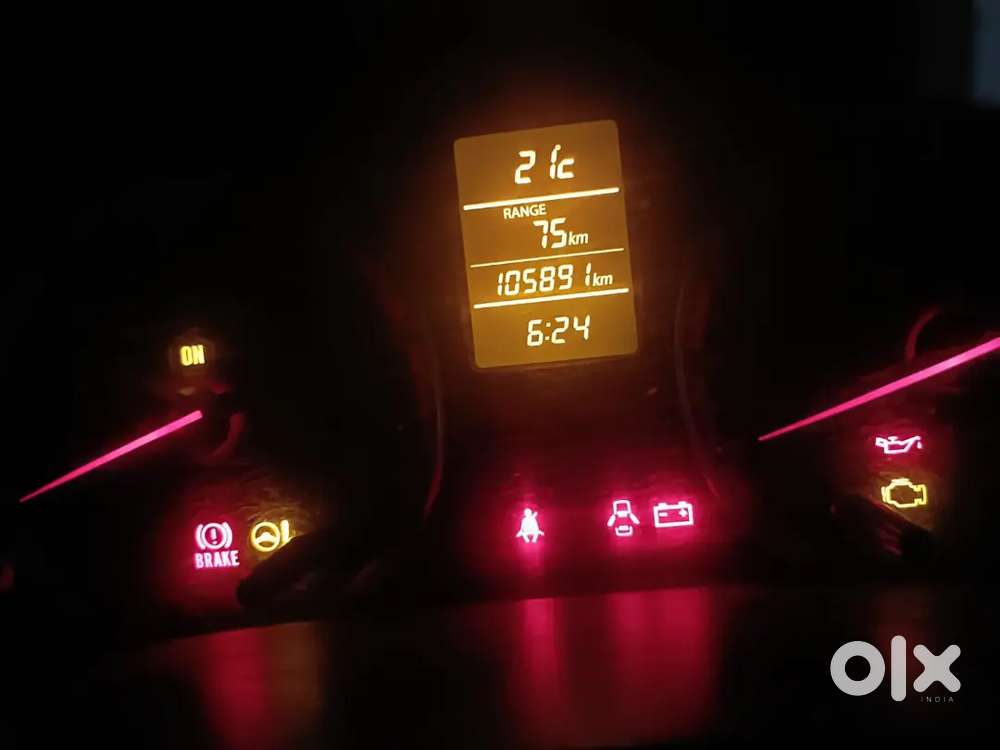 Maruti Suzuki New-gen Swift 2014 Petrol 100000 Km Driven