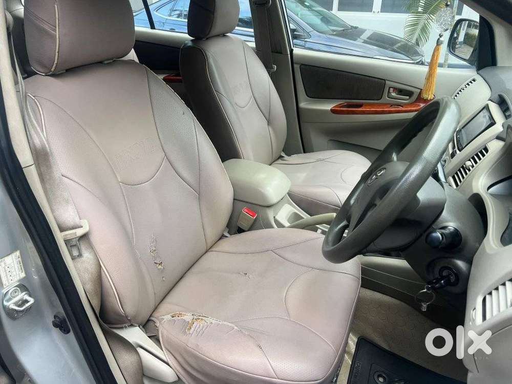 Toyota Innova 2.5 G (diesel) 7 Seater, 2012, Diesel