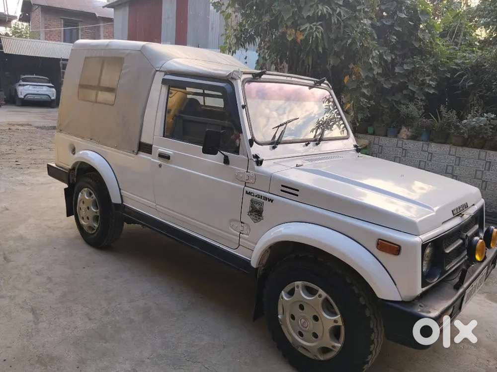 Maruti Suzuki Gypsy Petrol 2013