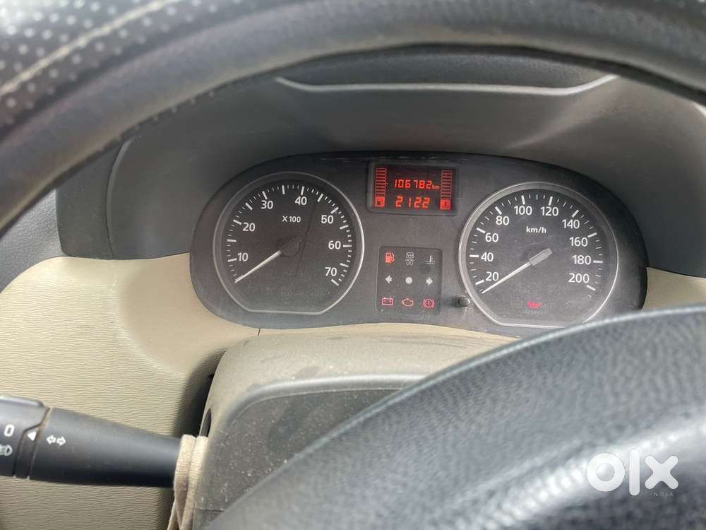 Nissan Terrano 2014 Diesel 106989 Km Driven