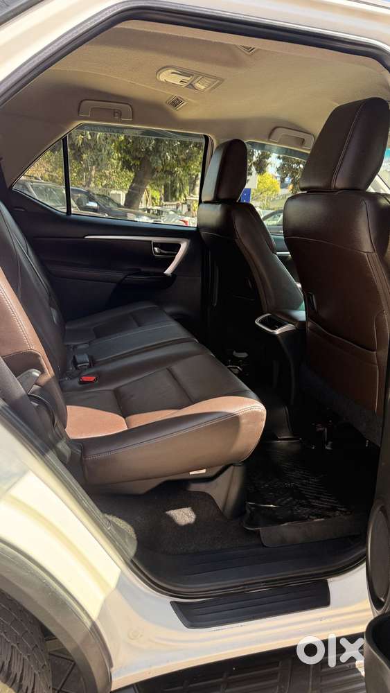 Toyota Fortuner 4x2 At 2.8 Diesel, 2020, Diesel