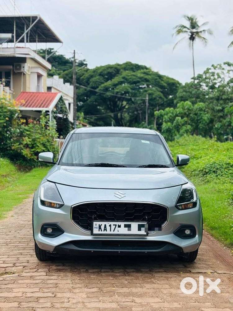 Maruti Suzuki New-gen Swift Vxi, 2024, Petrol