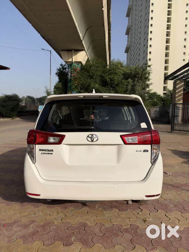 Toyota Innova Crysta 2.4 Gx Mt, 2018, Diesel