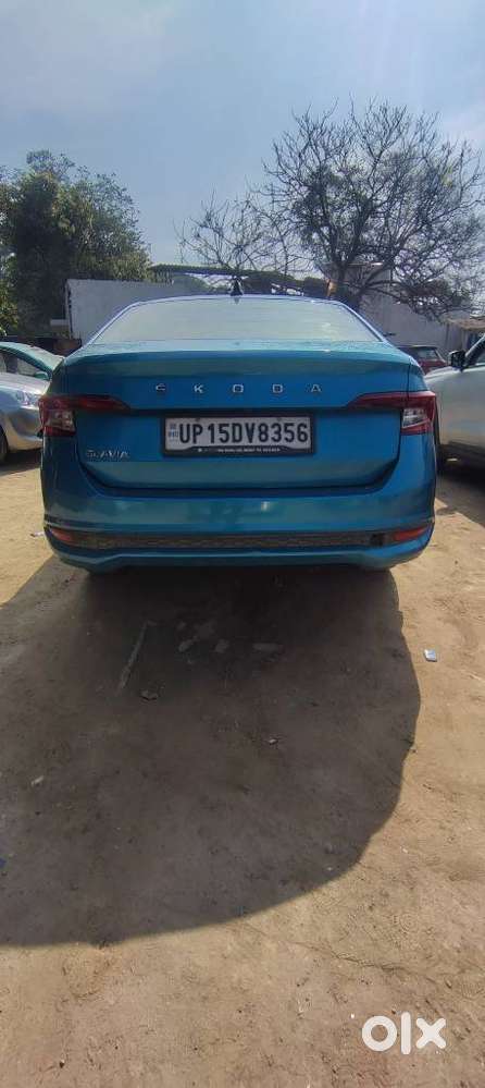 Skoda Slavia Style 1.0l Tsi At, 2022, Petrol