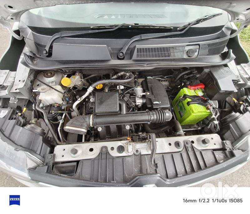 Renault Triber Rxl, 2021, Petrol