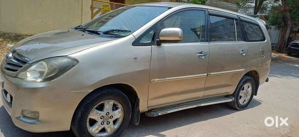 Toyota Innova 2.5 V 7 Str, 2008, Diesel