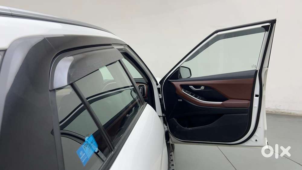 Hyundai Alcazar 2.0 Signature (o) Petrol At 6 Str, 2021, Petrol