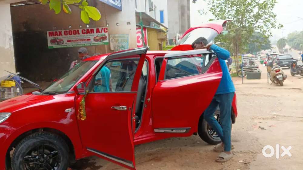 Maruti Suzuki Swift 2019 Petrol 60000 Km Driven