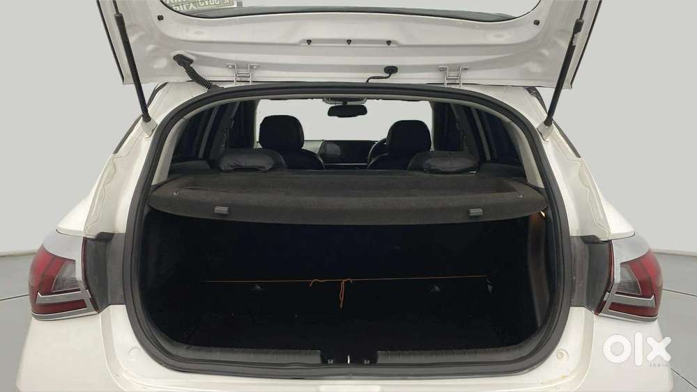 Hyundai New I20 1.0 Asta (o) Turbo Dct, 2021, Petrol