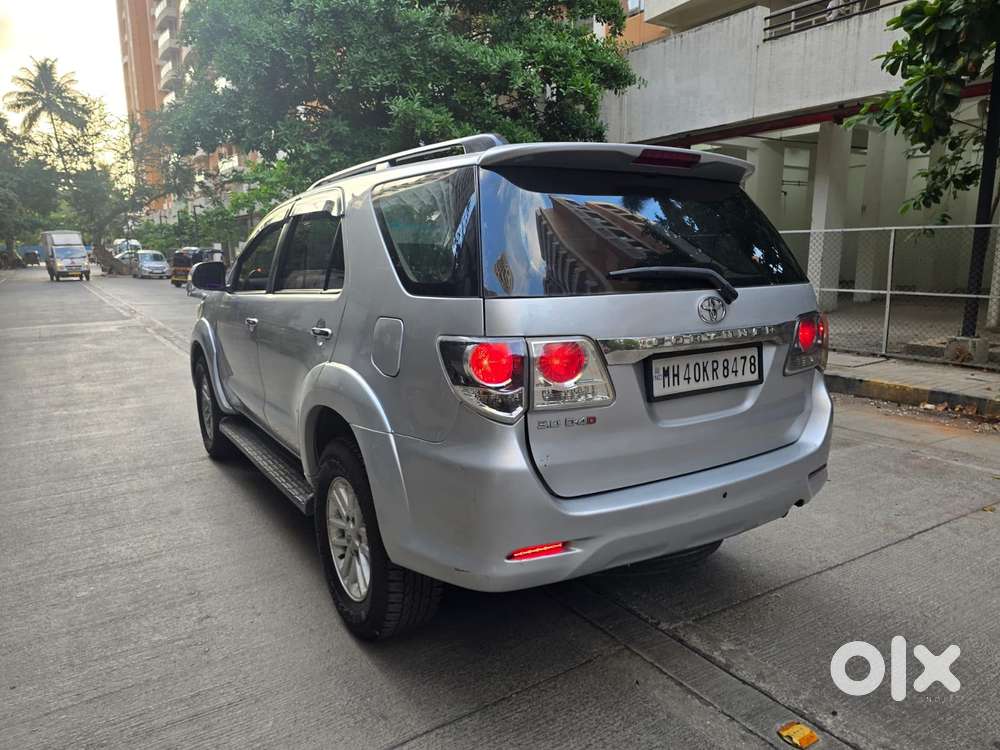 Toyota Fortuner 4x2 Manual, 2012, Diesel