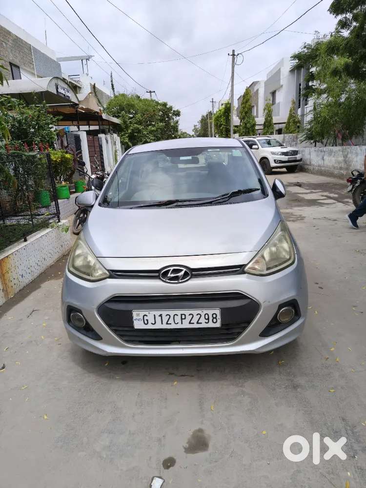 Hyundai Xcent Petrol 2016